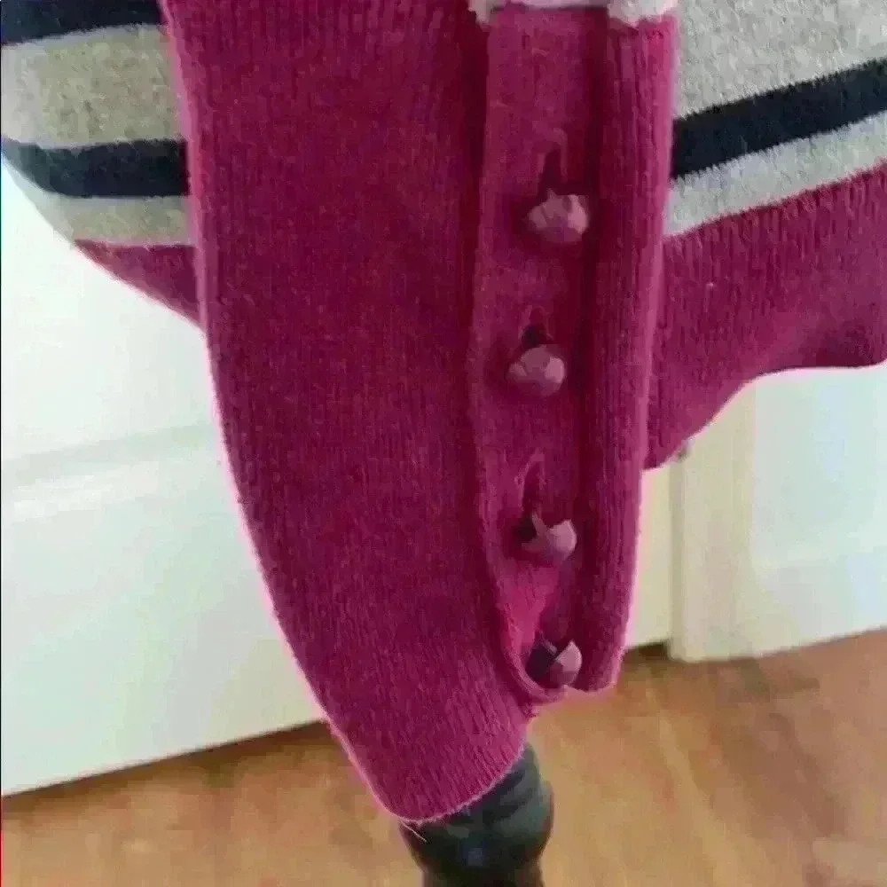 Nautica women’s sweater size small - Picture 3 of 4